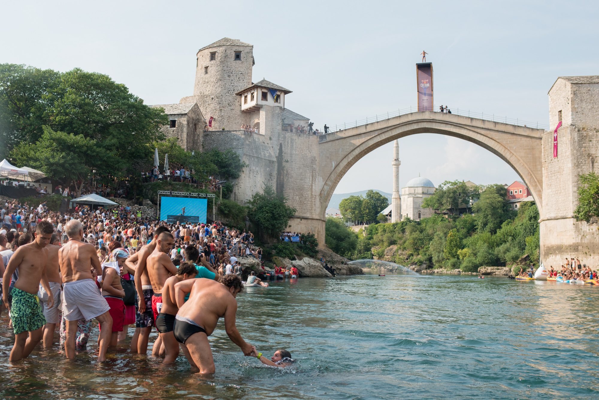 Mostar, RedBullCliffDiving, Red Bull, Bosnien, Herzegowina