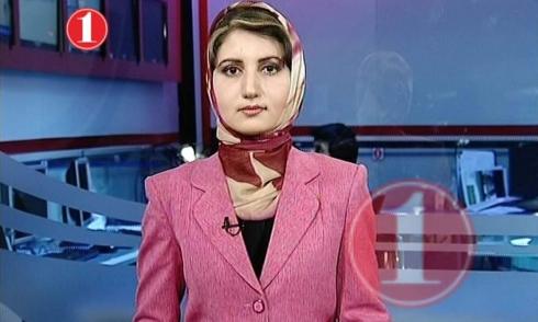 Tanya Kayhan, Moderatorin